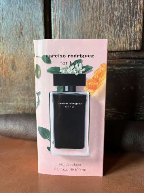 PERFUME