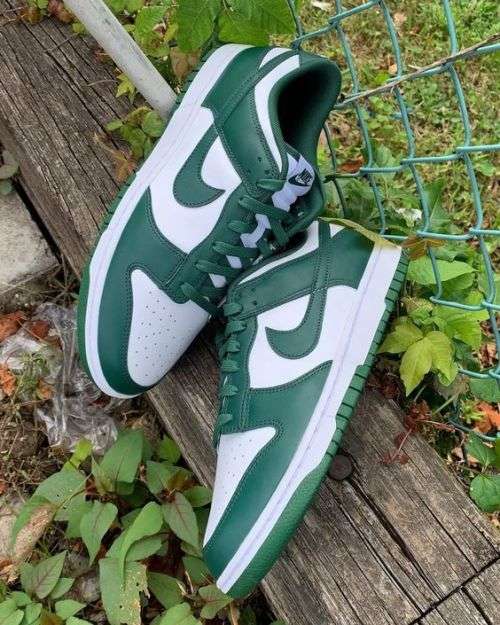 Nike Dunk Low Varsity Green
