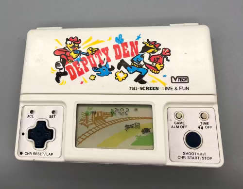 DEPUTY DEN TRI- SCREEN LCD Handheld Vintage Electronic Console