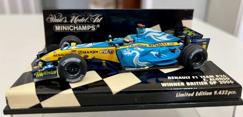 Minichamps 1:43 Renault R26 Fernando Alonso British GP winner 2006 Diecast