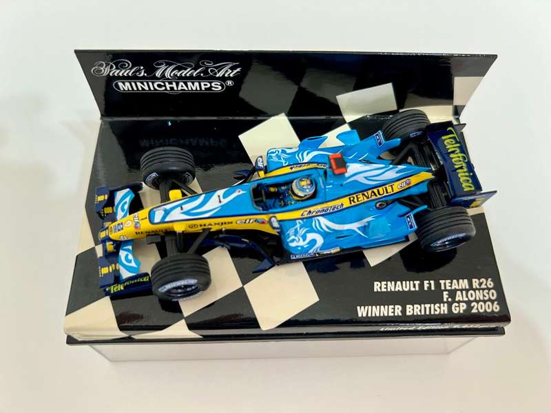 Minichamps 1:43 Renault R26 Fernando Alonso British GP winner 2006 Diecast