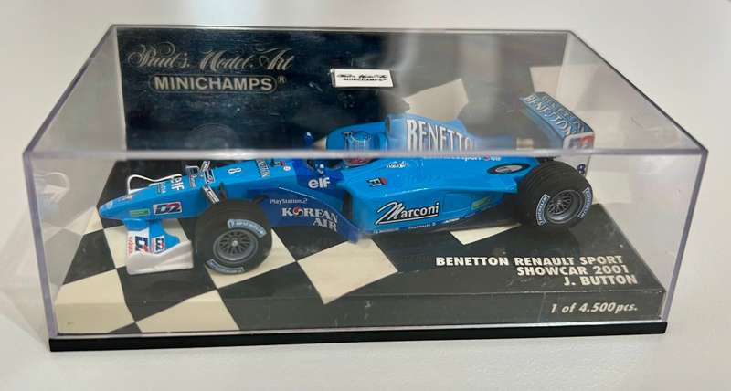 Minichamps 1:43 Benetton Renault Showcar 2001 Jenson Button Diecast