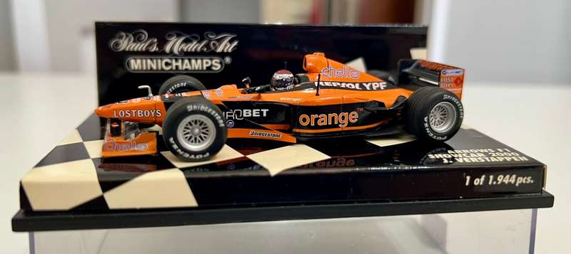 Minichamps 1:43 Arrows F1 showcar 2000 Jos Verstappen Diecast