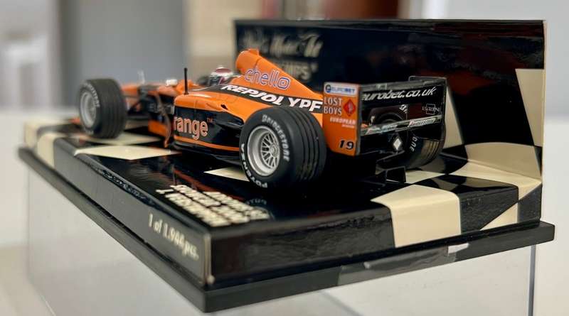 Minichamps 1:43 Arrows F1 showcar 2000 Jos Verstappen Diecast