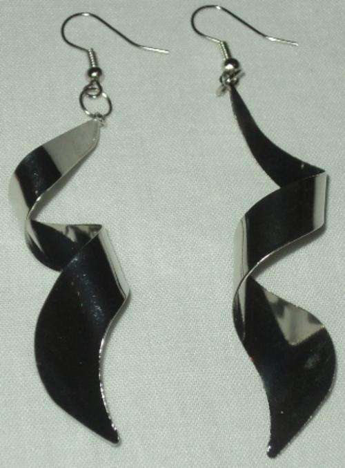Lovely Twirly Earrings