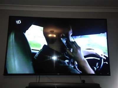 EXCELLENT UHD LG 65" LED TV WORH R20000+