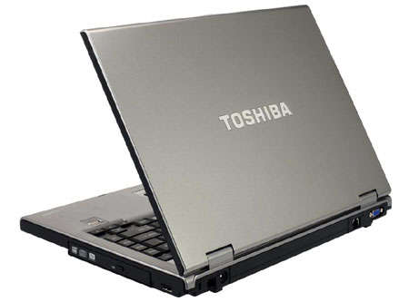 *R1.00 no Reserve * Toshiba Tecra
