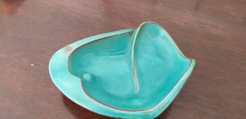 WOW!! RARE SEA GREEN KALAHARI BOWL WITH FANTASTIC DESIGN