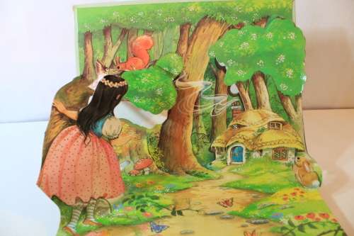 Snow White pop-up Picture story book