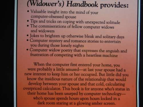The Official Computer Widow`s Handbook - Paperback