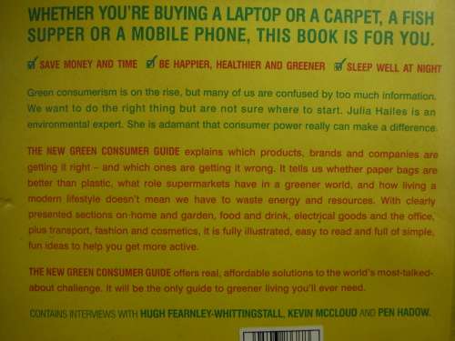 The New Green Consumer Guide - Softcover - Julia Hailes