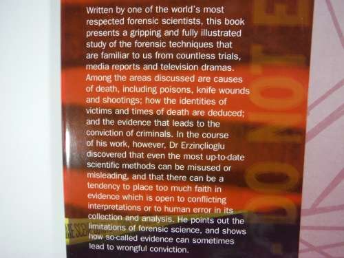 The Illustrated Guide to Forensics : True Crime Scene Investigations - Dr Zakaria Erzinclioglu