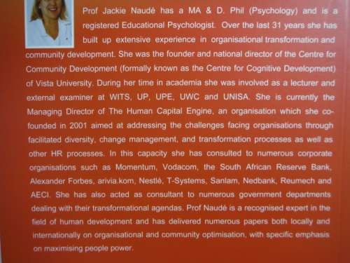 Finding the Rainbow : A Personal Journey in the New South Africa - Jackie Naude
