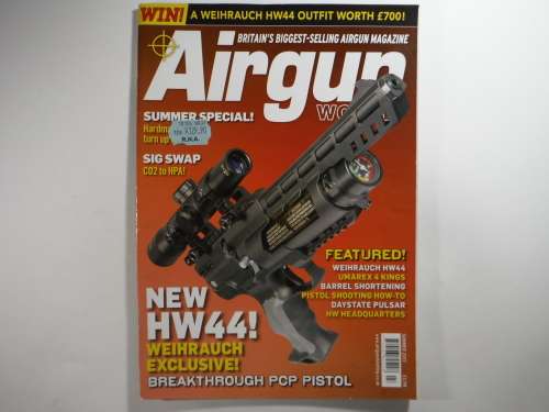 A Lot of 5 Airgun World Magazines : 2016/2017 - Final Lot