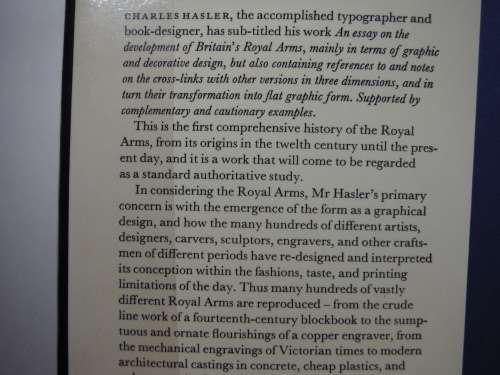 The Royal Arms : Its Graphic and Decorative Development - Charles Hasler