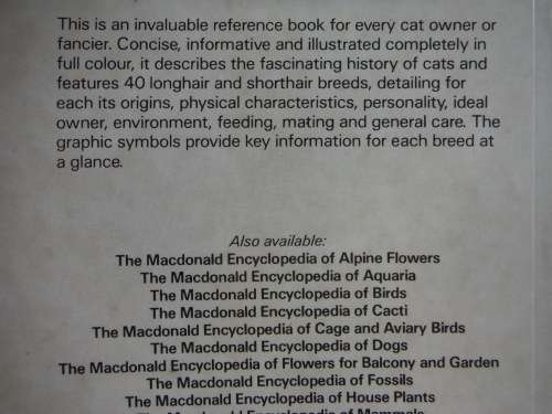 The Macdonald Encyclopedia of Cats - Paperback