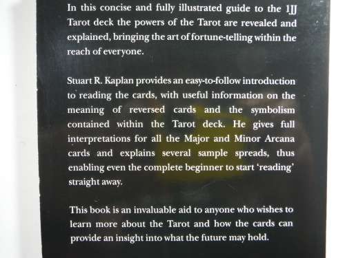 Fortune Telling with Tarot Cards - Stuart R. Kaplan