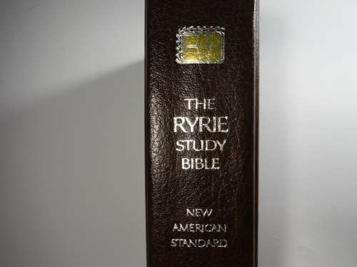 The Ryrie Study Bible : New American Standard - 1978