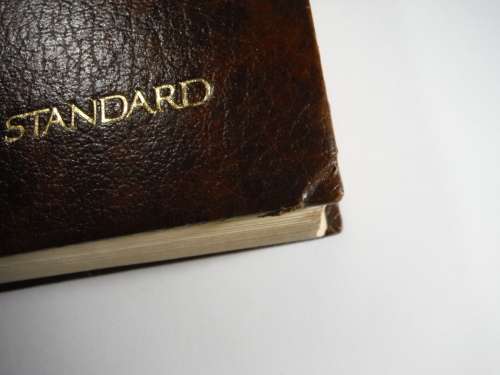 The Ryrie Study Bible : New American Standard - 1978