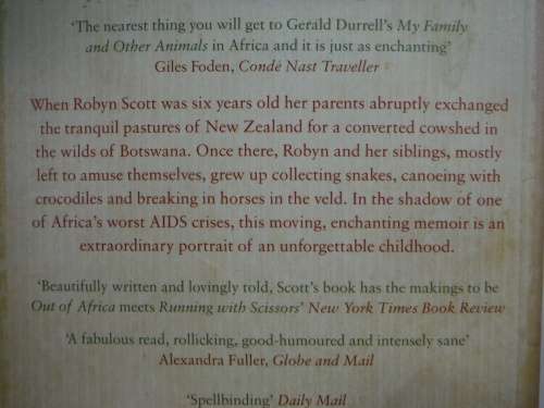 Twenty Chickens for a Saddle : The Story of an African Childhood - Robyn Scott