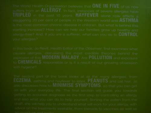 Allergy Explosion - Softcover - Jo Revill