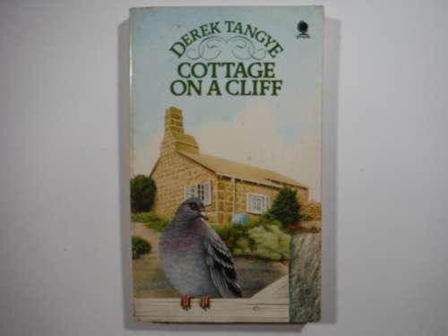 Cottage on a Cliff - Paperback - Derek Tangye
