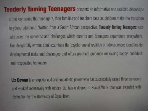 Tenderly Taming Teenagers - Paperback - Liz Cowan