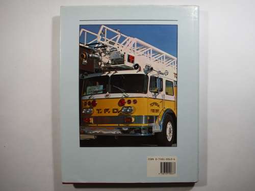 The Fire Engine : An Illustrated History - Simon Goodenough - 1978