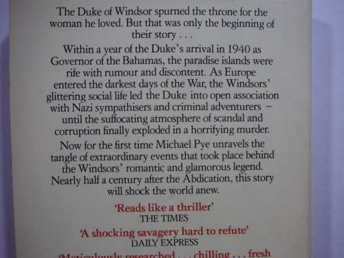 The Windsors in Exile - Paperback - Michael Pye