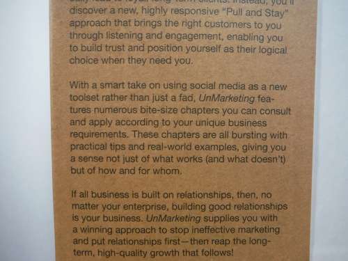 UN Marketing : Stop Marketing, Start Engaging - Scott Stratten