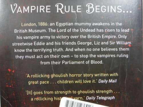 The Parliament of Blood - Paperback - Justin Richards