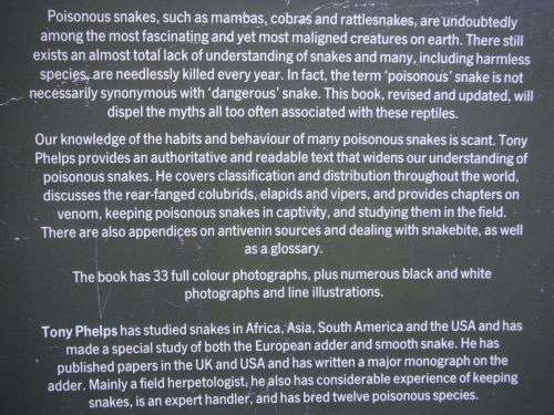 Poisonous Snakes - Paperback - Tony Phelps - Revised Edition - 1989