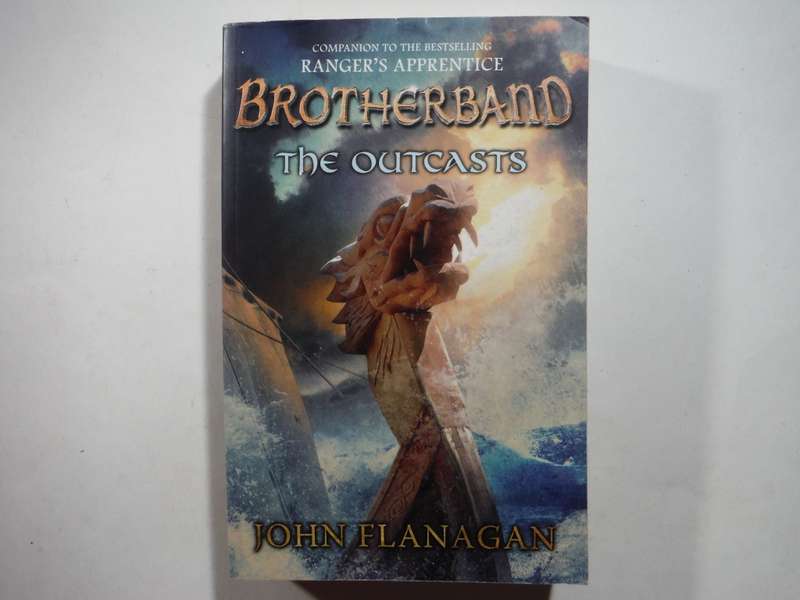 Brotherband : The Outcasts - Companion to Ranger`s Apprentice - Paperback - John Flanagan
