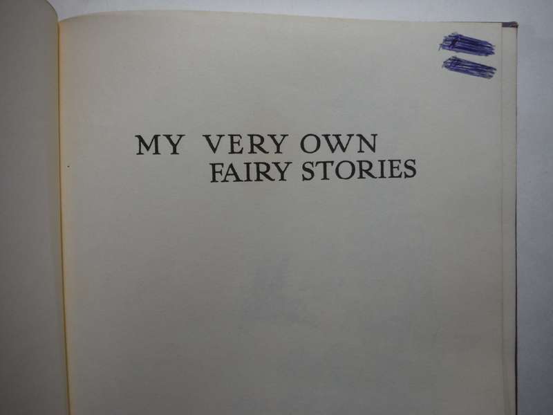 Raggedy Ann and Raggedy Andy`s Very Own Fairy Stories - Hardcover - Johnny Gruelle