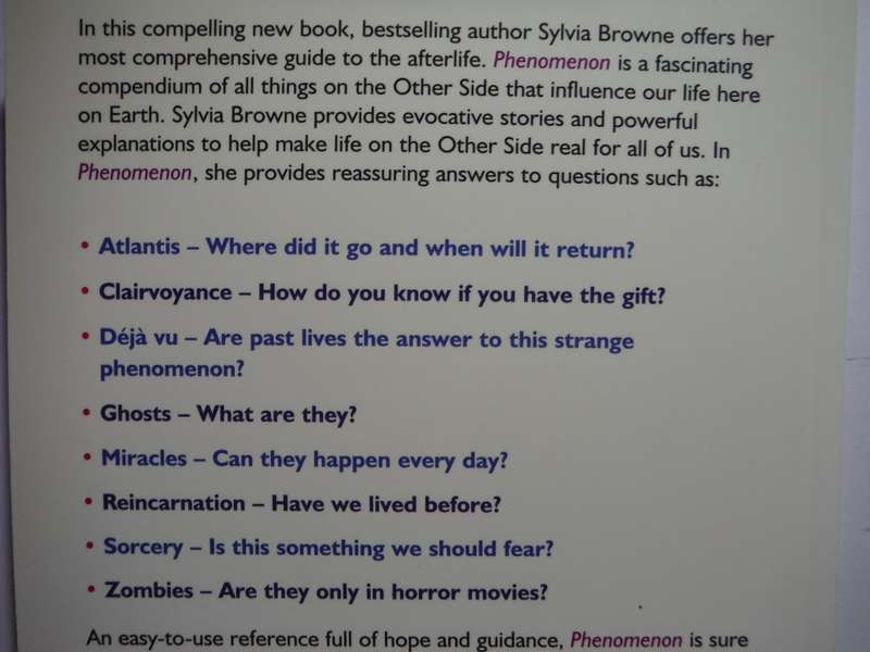 Phenomenon : Everything You Need to Know Abouth the Paranormal - Paperback - Sylvia Browne