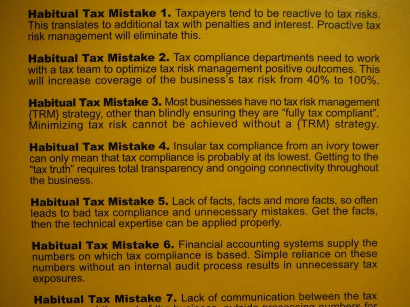 Managing 7 Habitual Tax Mistakes - Paperback - Daniel N. Erasmus