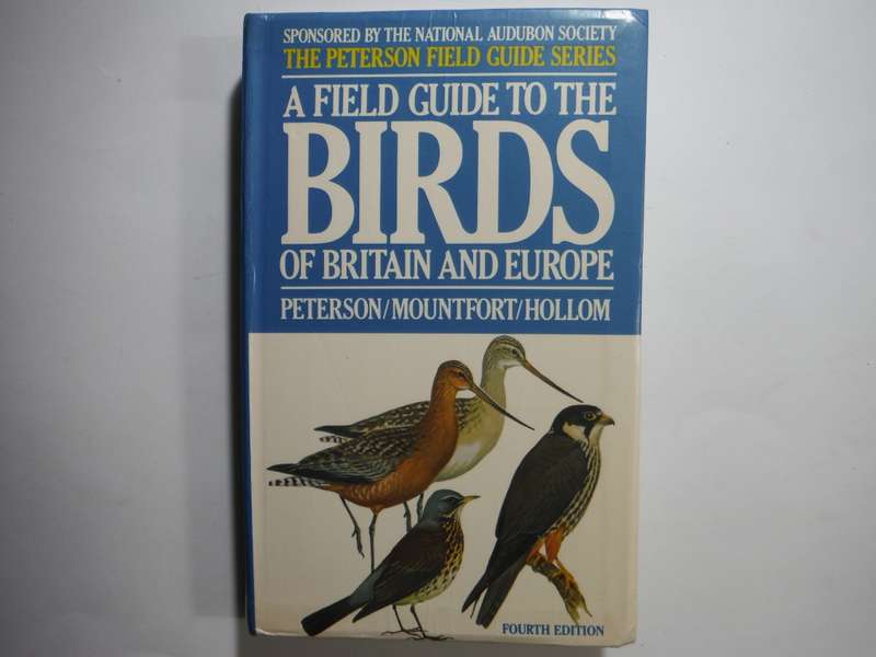 A Field Guide to the Birds of Britain and Europe - Paperback - Roger Tory Peterson - Fourth Edition