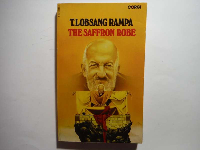 The Saffron Robe - Paperback - T.Lobsang Rampa