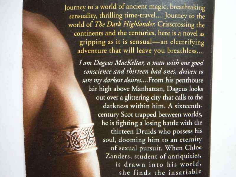 The Dark Highlander - Paperback - Karen Marie Moning