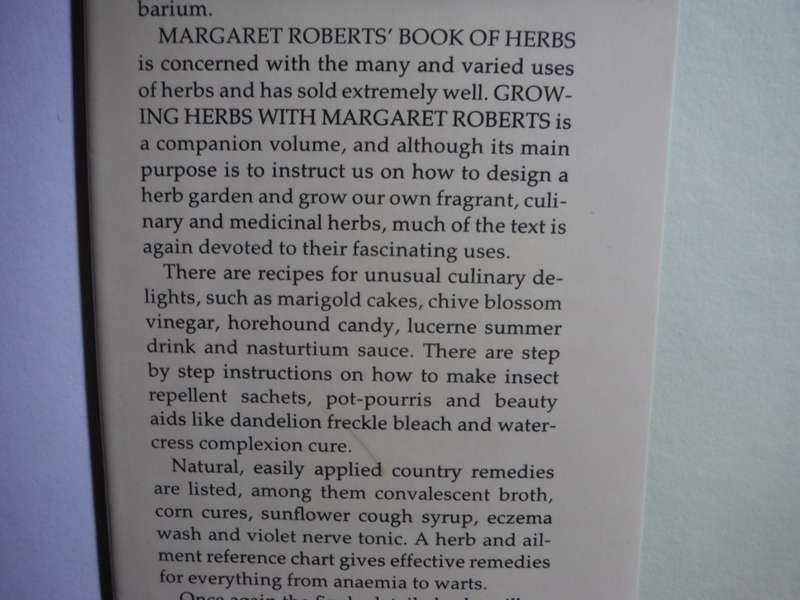 Growing Herbs with Margaret Roberts : A Guide to Growing Herbs in South Africa - Hardcover
