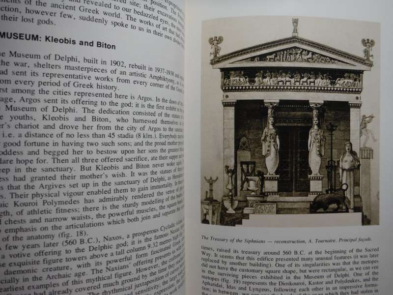 Delphi - Softcover - Manolis Andronicos