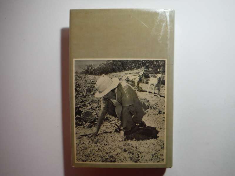Olduvai Gorge : My Search for Early Man - Hardcover - Mary Leakey - 1979