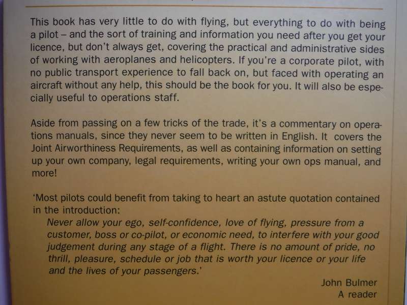 An Airlife Pilot's Handbook : Operational Flying - Paperback - Phil Croucher