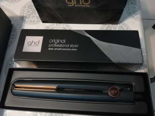 GHD ORIGINAL IV HAIR STRAIGHTENER - brand new - Urgent sale