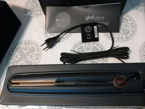 GHD ORIGINAL IV HAIR STRAIGHTENER - brand new - Urgent sale