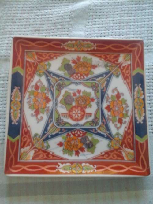 IMPERIAL IMARI PLATE