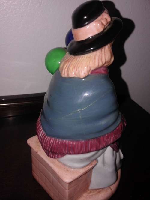 BALLOON GIRL   ROYAL DOULTON