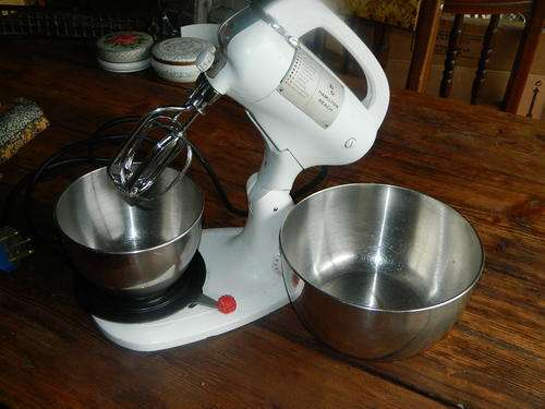 VINTAGE MIXER