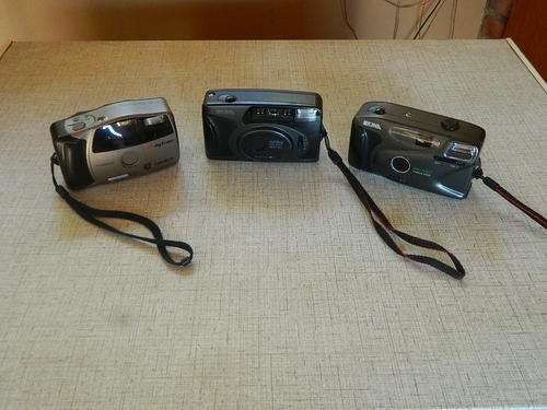 RETRO CAMERAS
