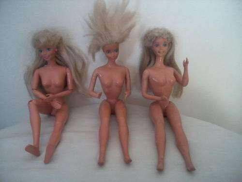 3 OLD BARBIE DOLLS